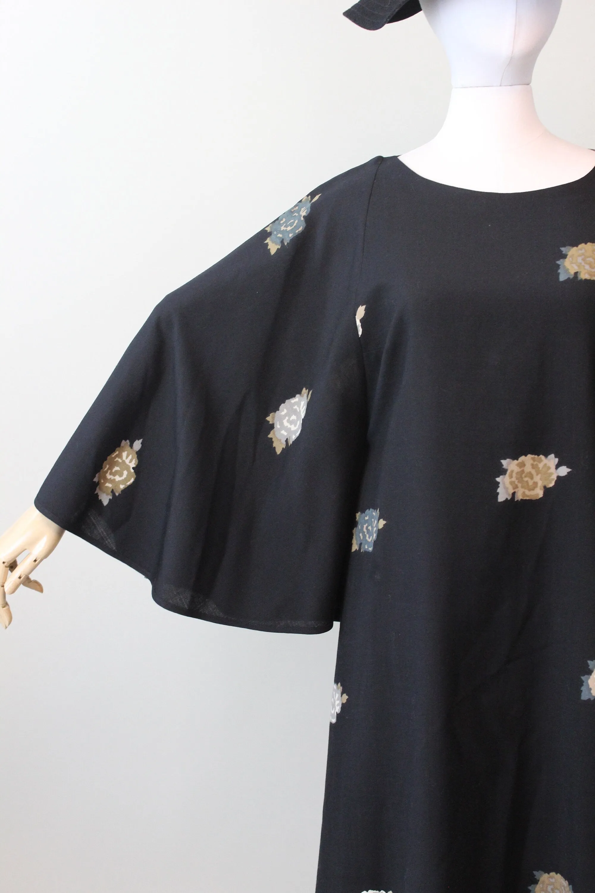 1970s MARIMEKKO design research TRAPEZE dress small | new spring