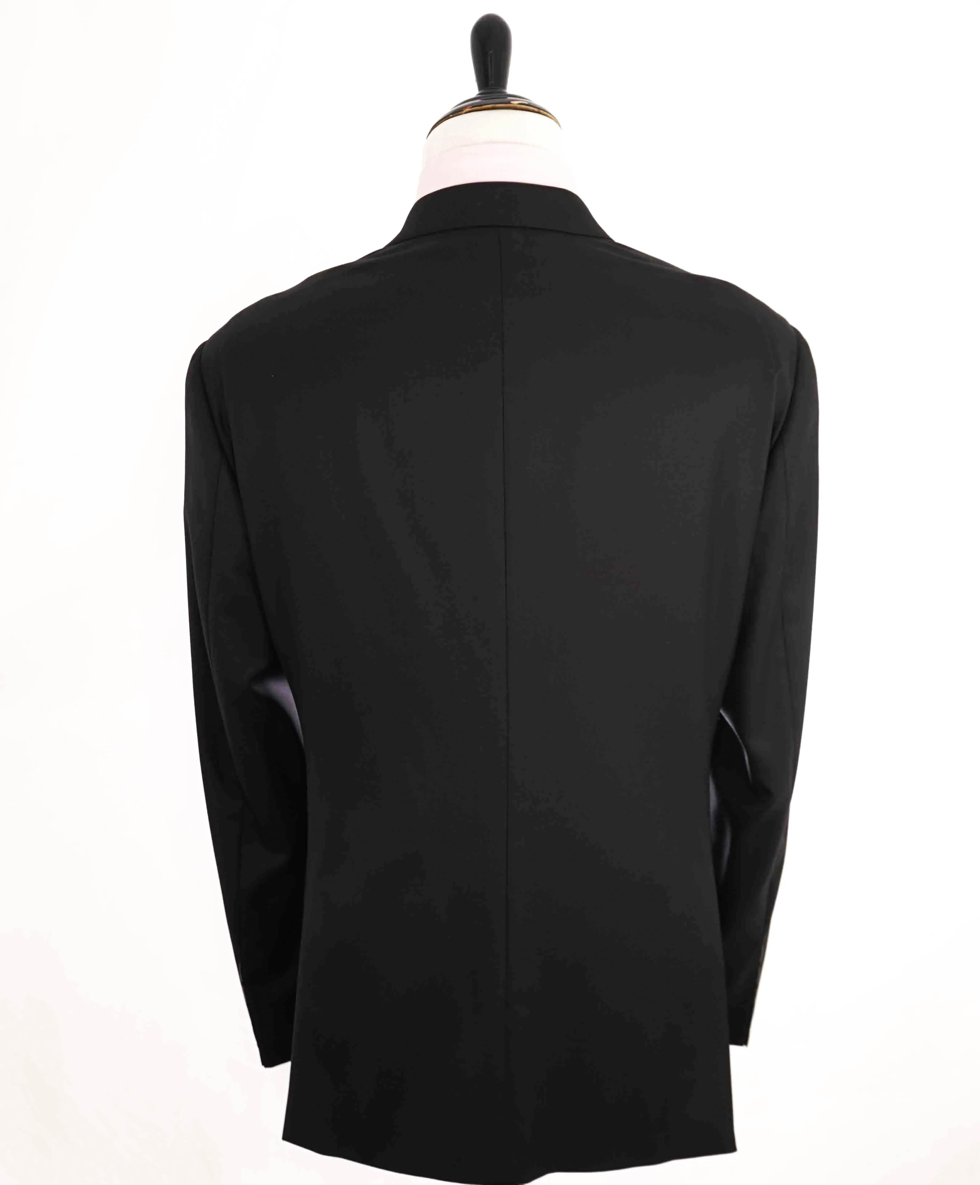 $3,995 GIORGIO ARMANI - "SOFT" Black SILK LINED 160's Peak Lapel Tuxedo - 50L