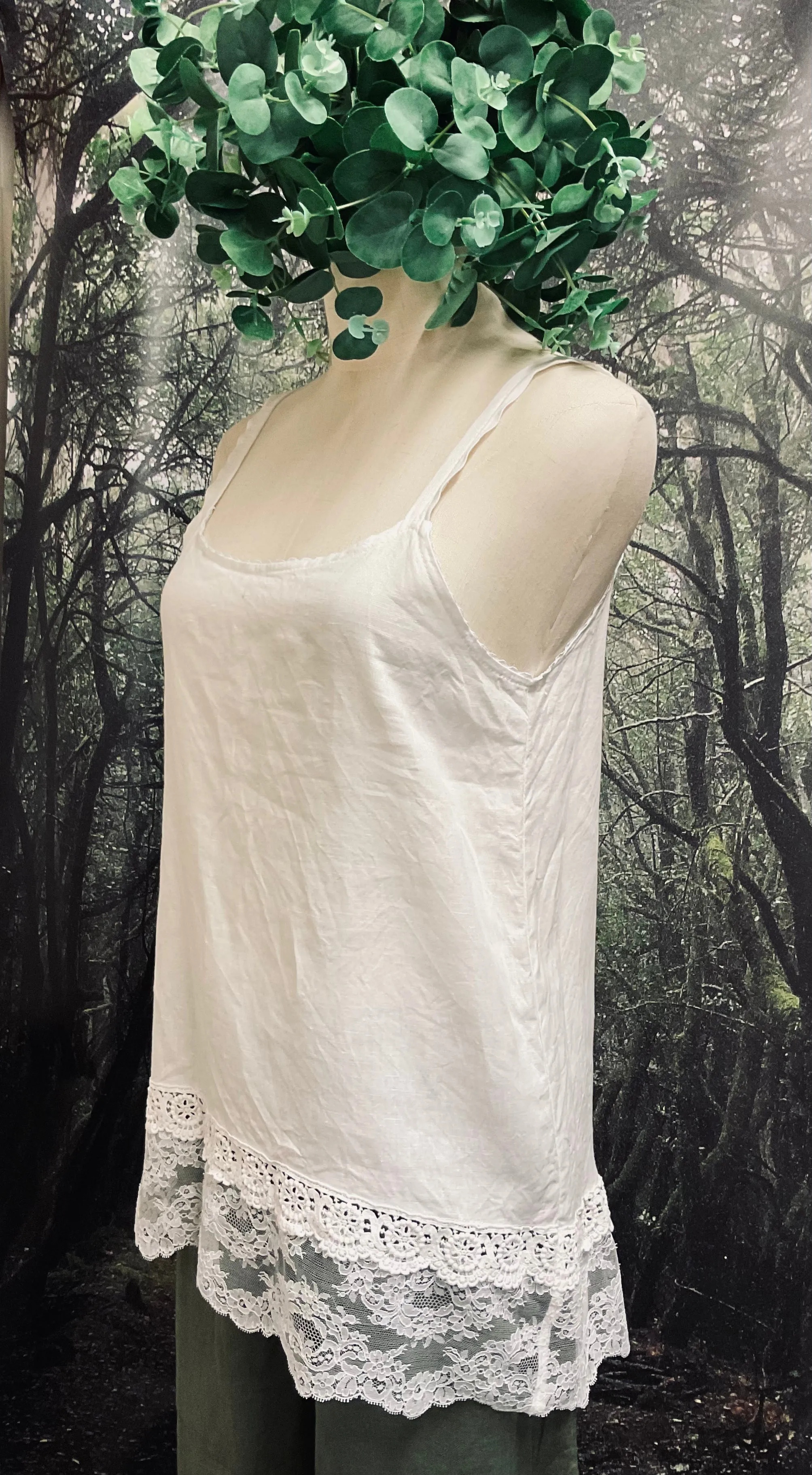 #5138 Linen and lace cami top