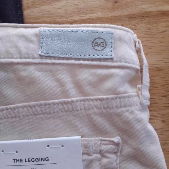 AG Adriano Goldschmied The Legging Ankle Skinny Cream Corduroy Pant Size 26