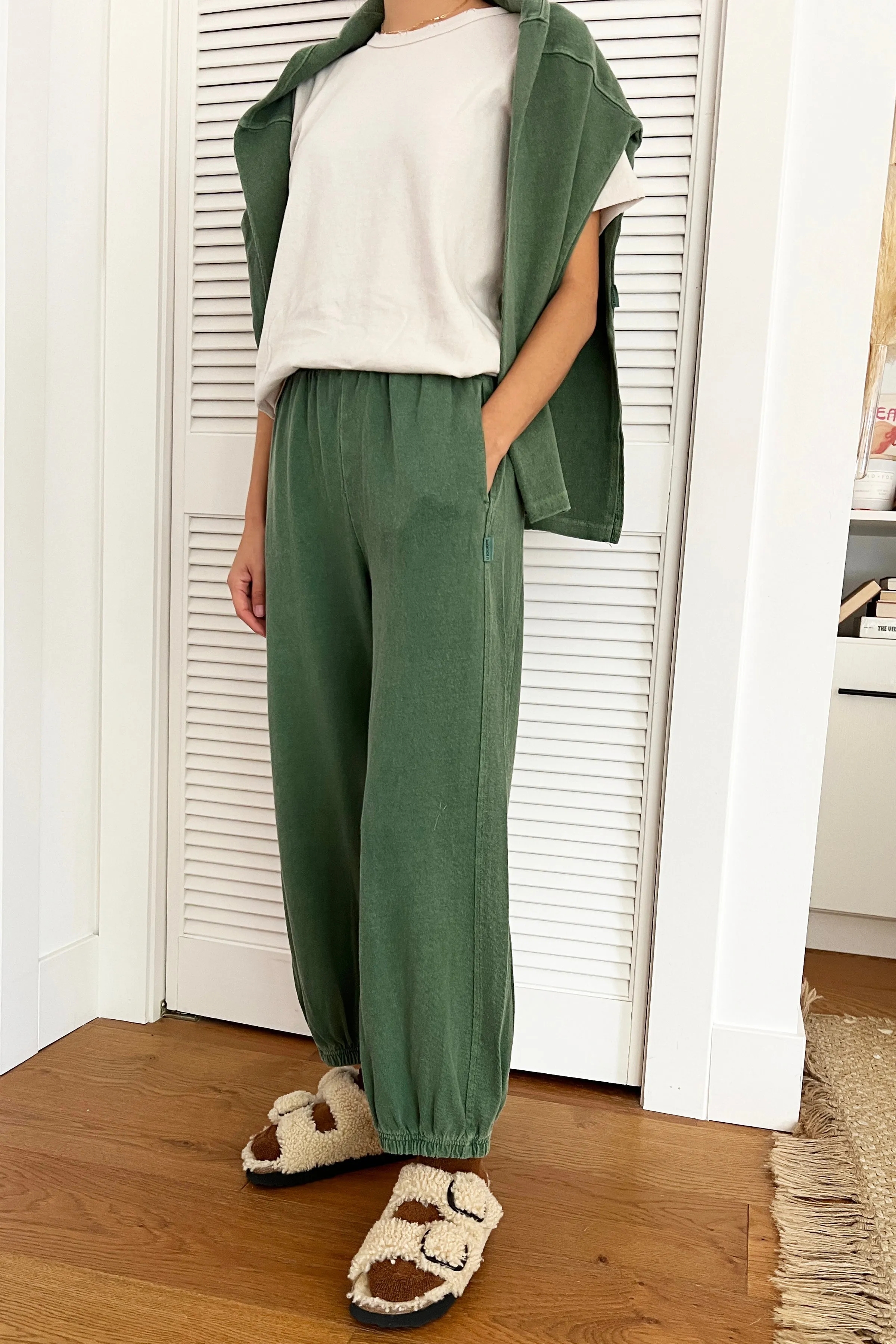 Balloon Pant in Basil | Le Bon Shoppe