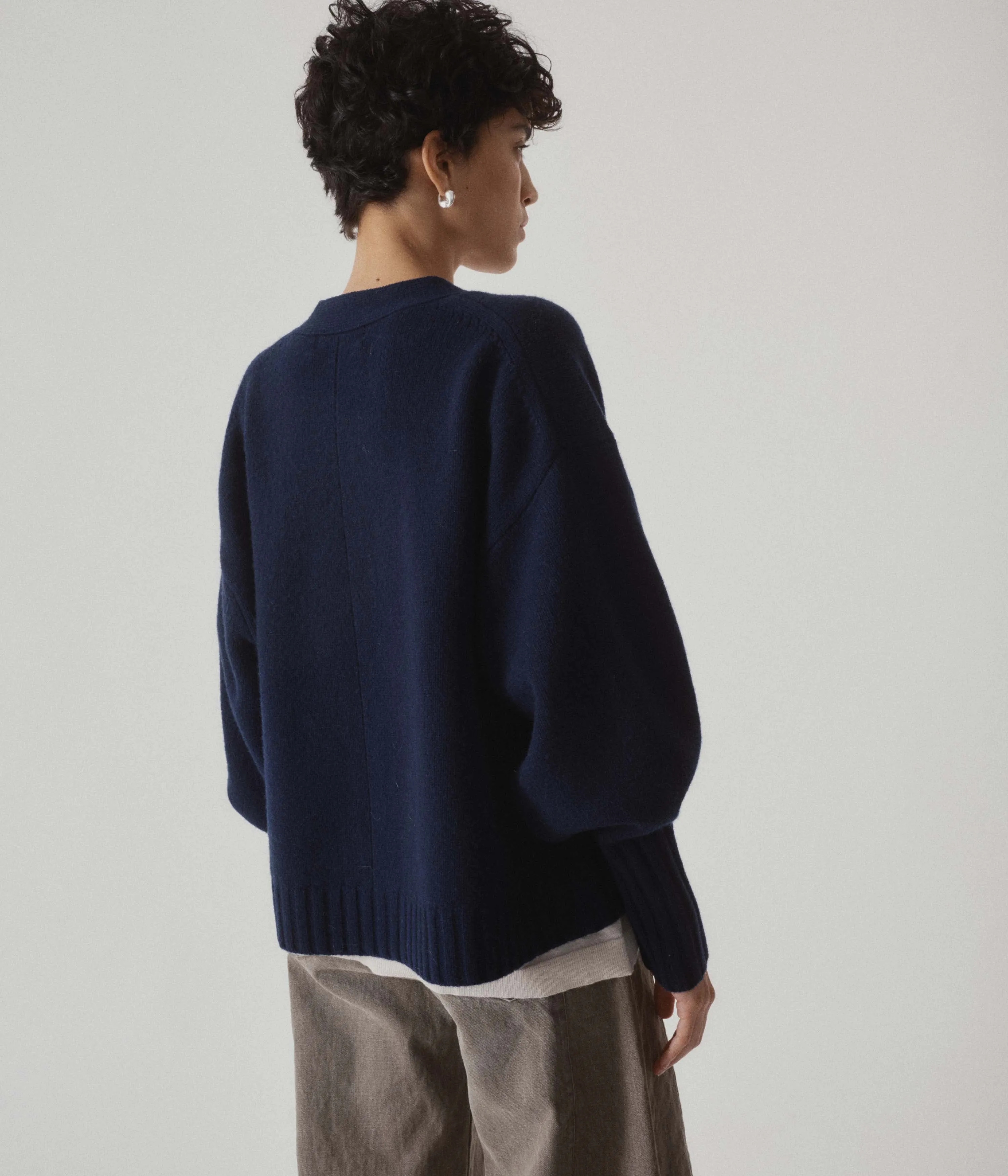 BALLOON SLEEVE CARDIGAN IN INDIGO