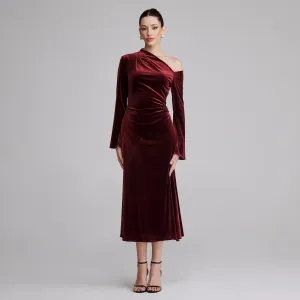Burgundy Bare Shoulder Velvet Midi Dress