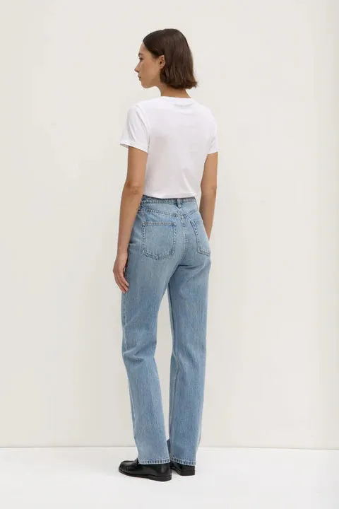 Classic Straight Leg Jean | Indigo Fade