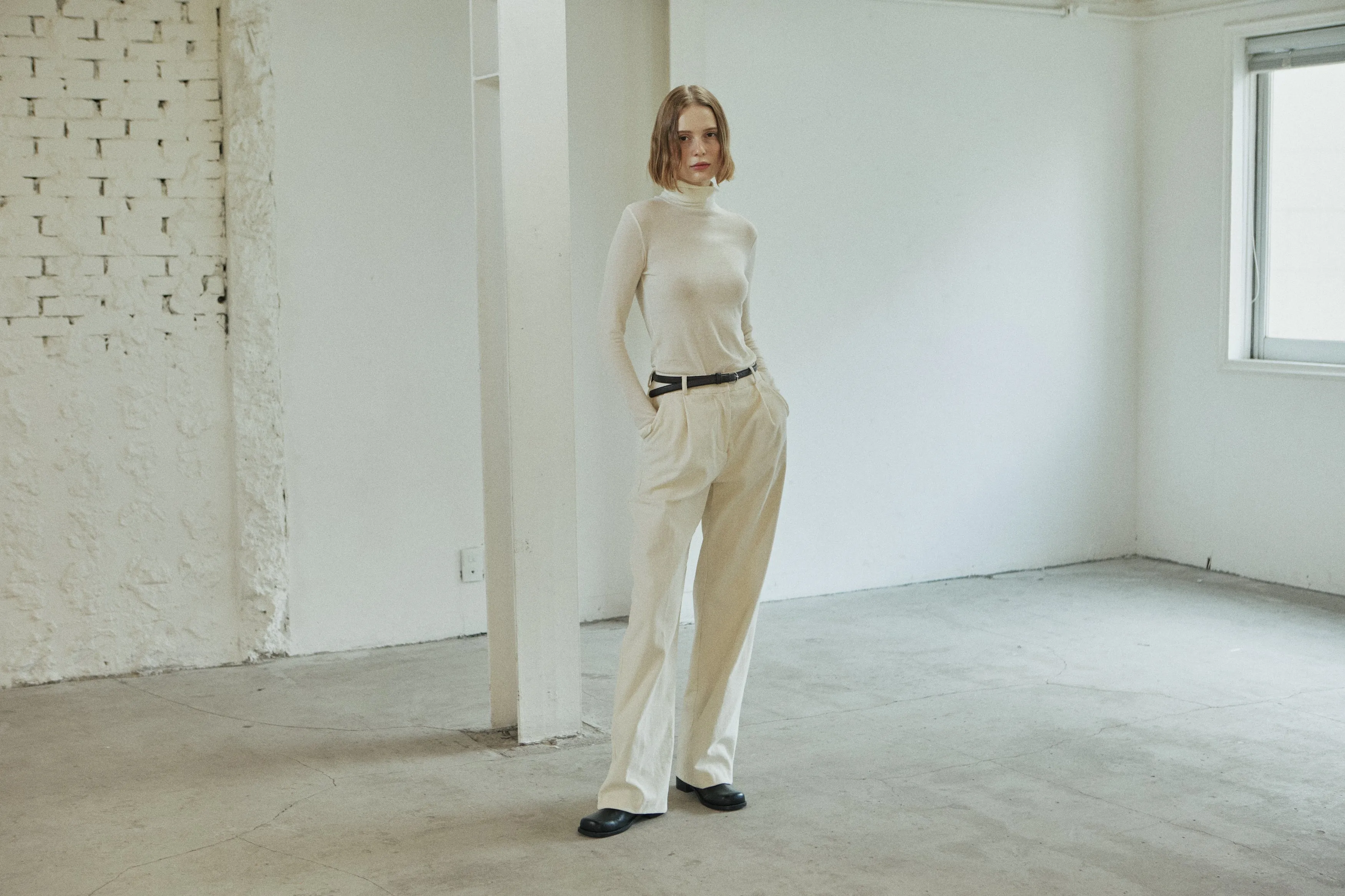 CORDUROY TUCKED PANTS_CREAM
