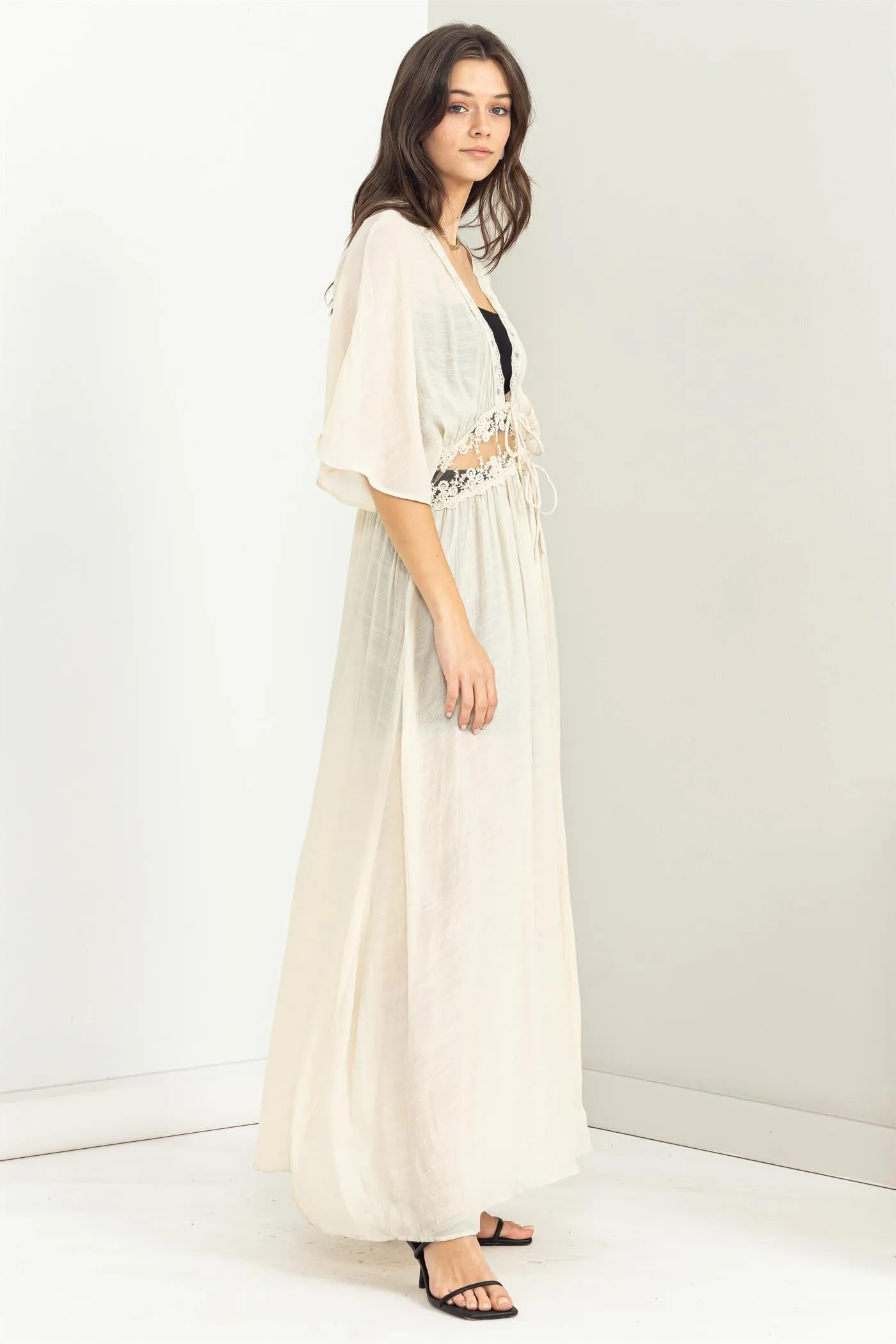 D141 LACE PANEL KIMONO