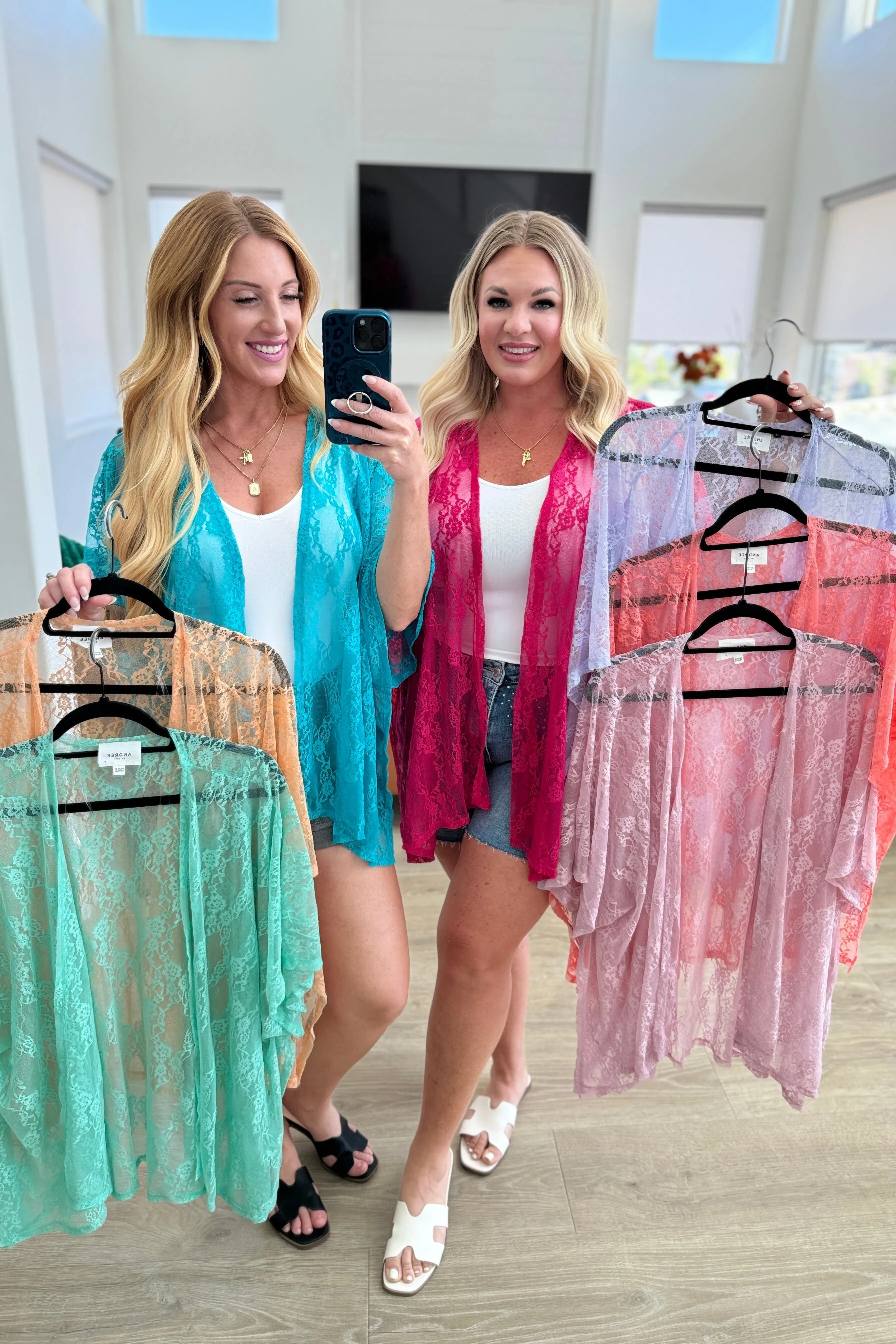 Good Days in Summer Lace Kimono- Fuchsia
