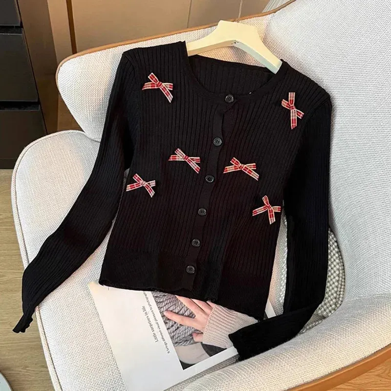 Kawaii Bow-Embellished Cardigan 🌸 | Adorable Round Neck Knit Sweater for Women 💕 | Perfect for Spring & Autumn 🍂✨