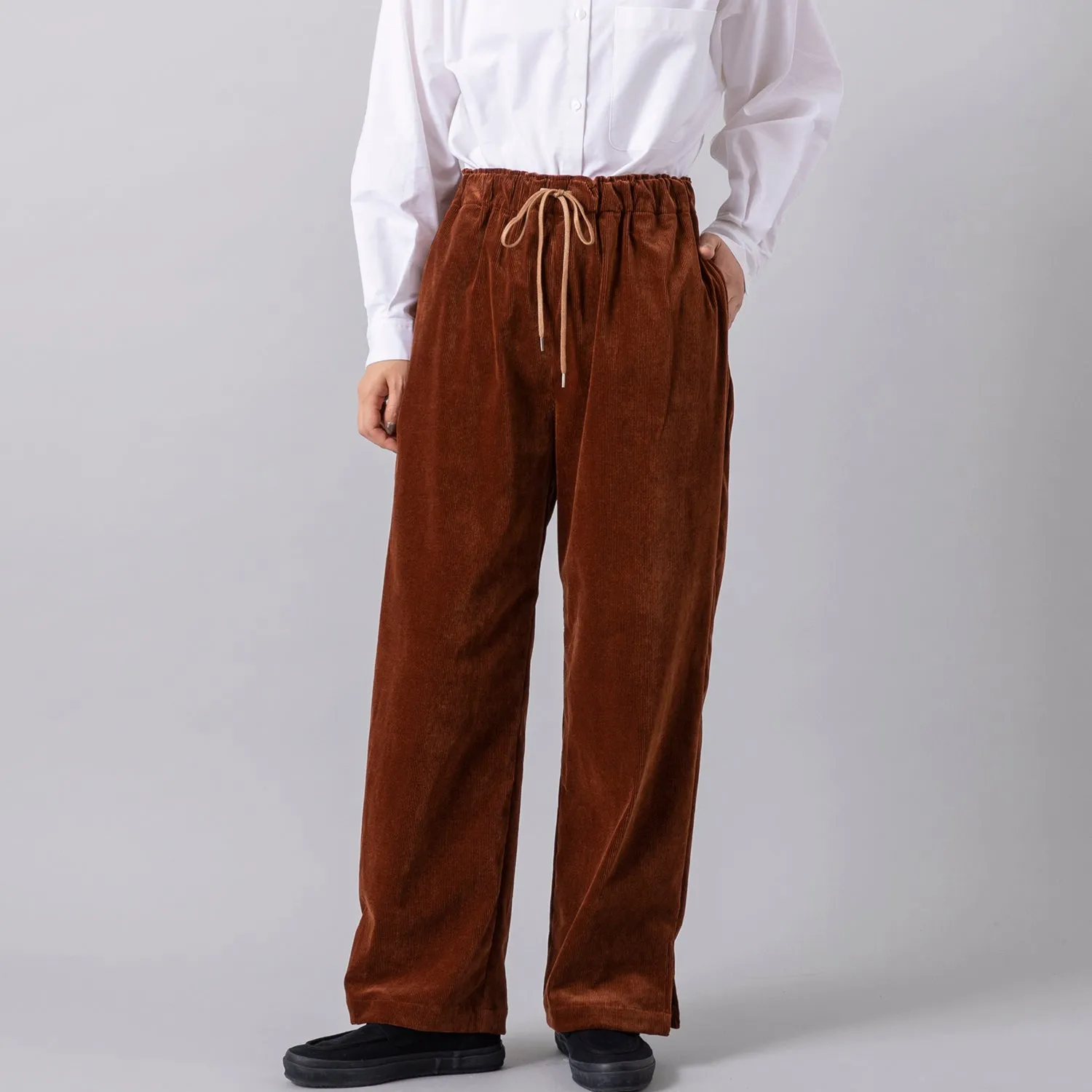 MANON | マノン　SIDE SLIT EASY CORDUROY PANTS