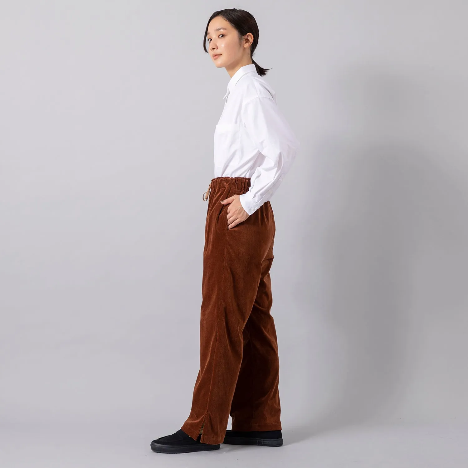 MANON | マノン　SIDE SLIT EASY CORDUROY PANTS