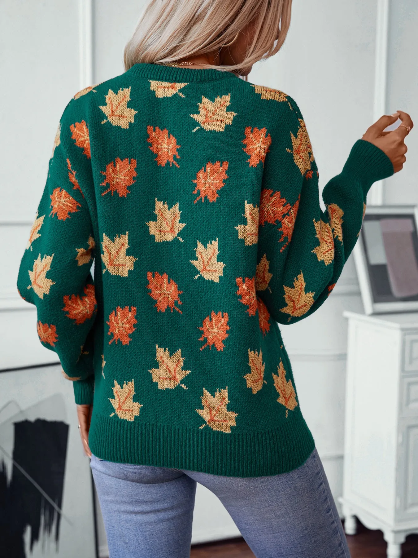 Maple Leaf Pattern Jacquard Casual Pullover Sweater for Women