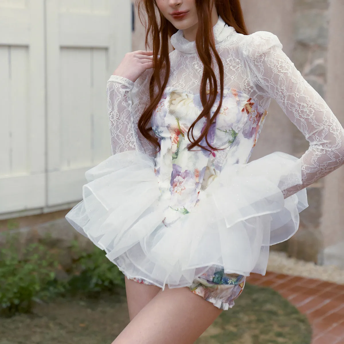 Mellow petal tops and shorts and high neck lace tops