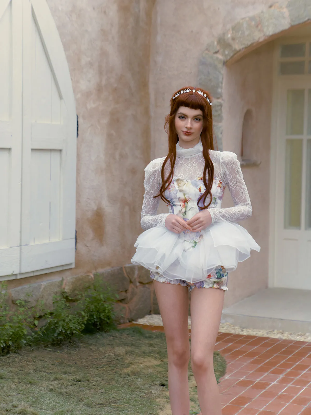 Mellow petal tops and shorts and high neck lace tops