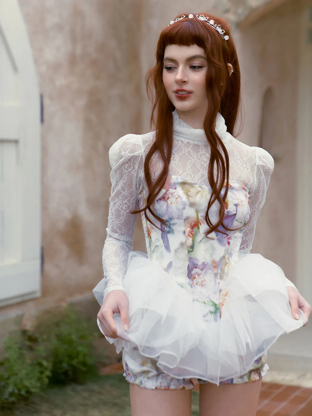 Mellow petal tops and shorts and high neck lace tops