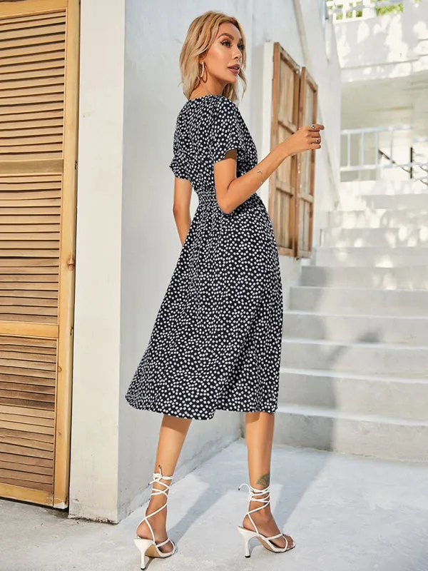 Polka Dot Midi Dress with V-Neck and Fitted Waist