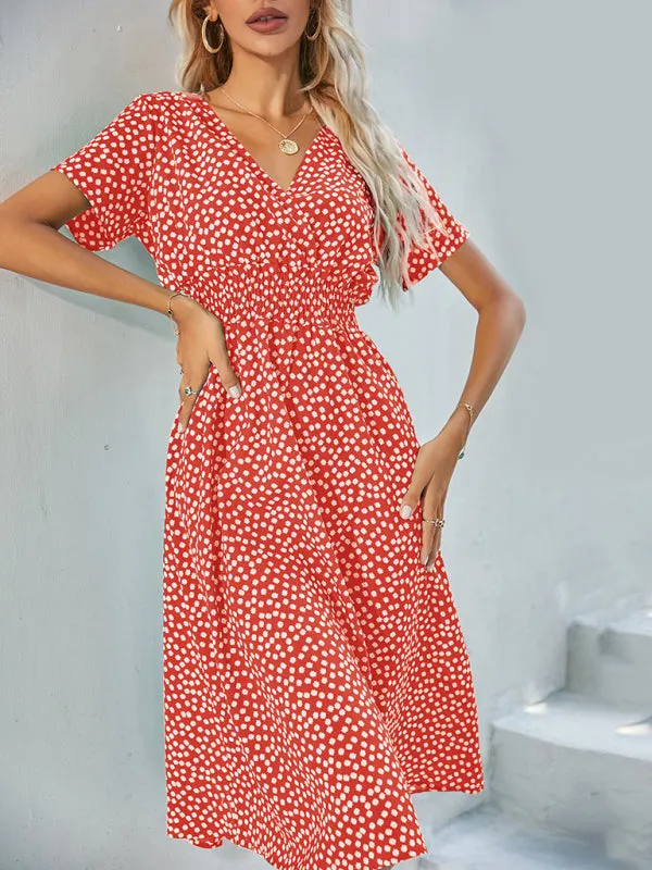 Polka Dot Midi Dress with V-Neck and Fitted Waist