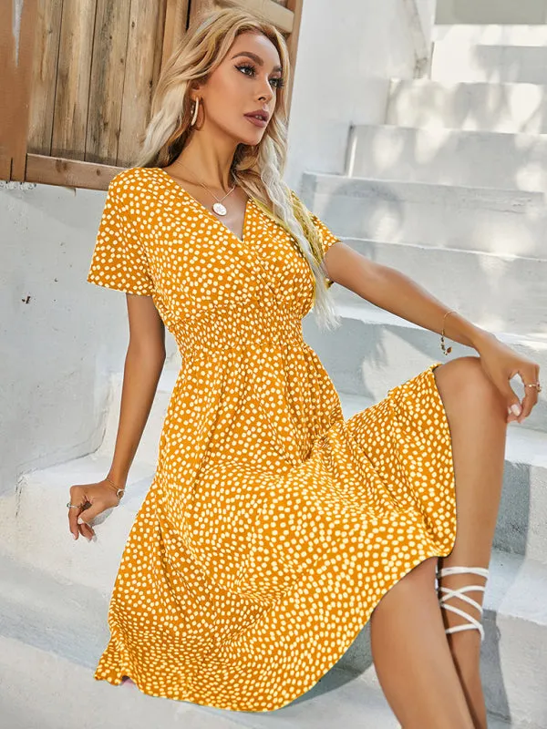 Polka Dot Midi Dress with V-Neck and Fitted Waist