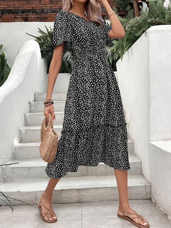 Polka Dot Print Midi Dress with V-Neck and Waist-Cinching Design