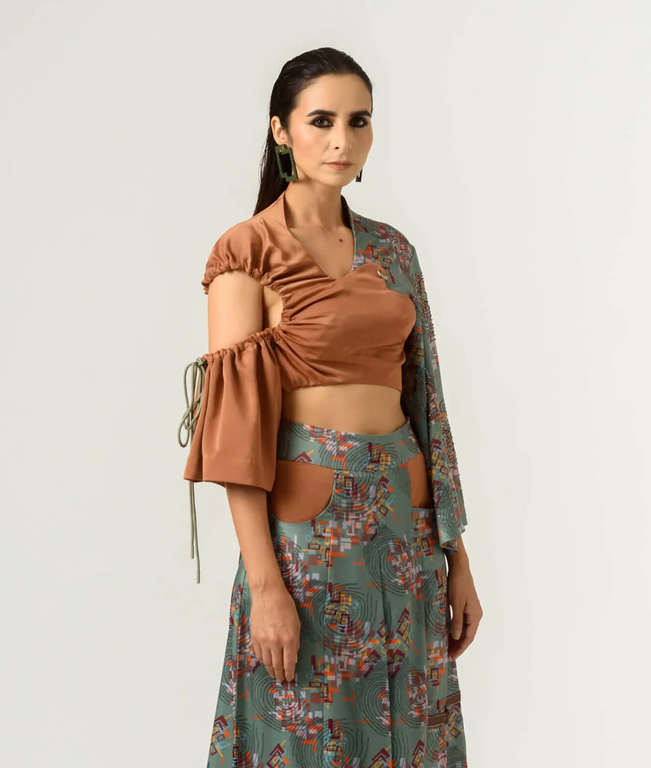 Printed irregular sleeve crop top