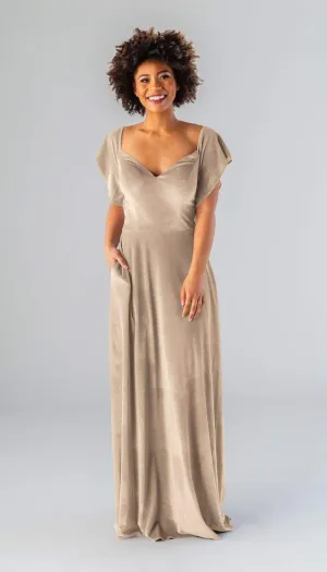Sample Evelyn Size 8