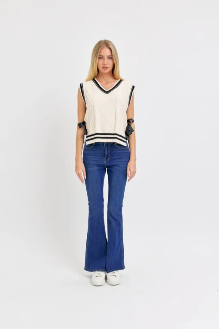S/L Bow Det Knit Top