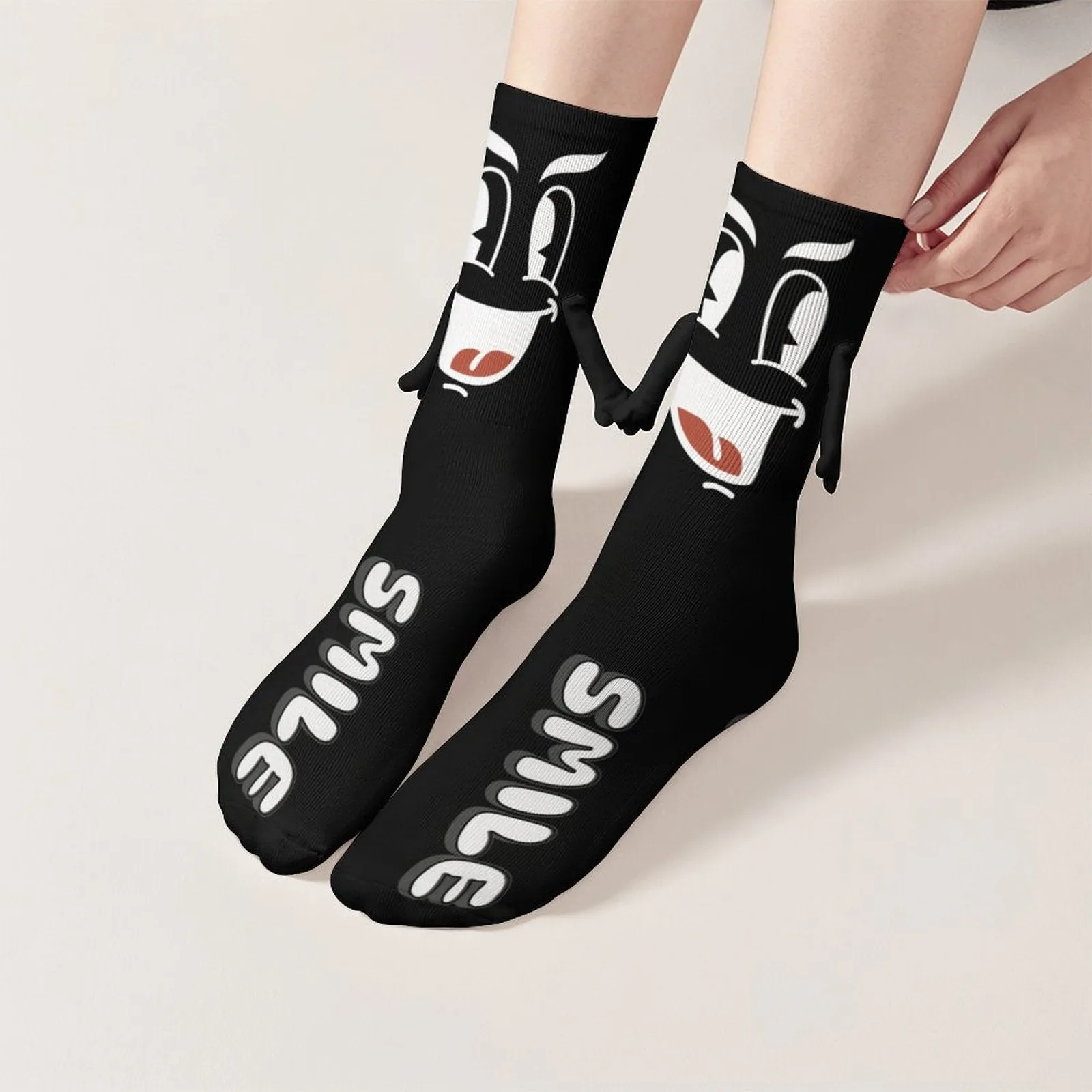 Smile Friend - Magnetic Holding Hands Funny Socks