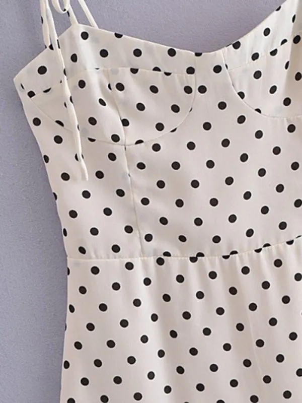Sweetheart Neckline Polka Dot Mini Dress with Slimming Waist