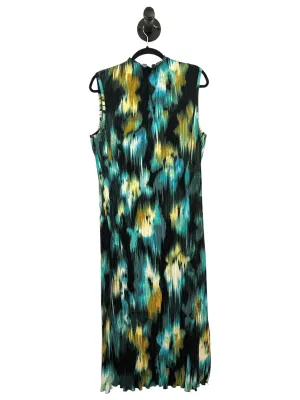 THRIFT- Long Dress - (Size L)