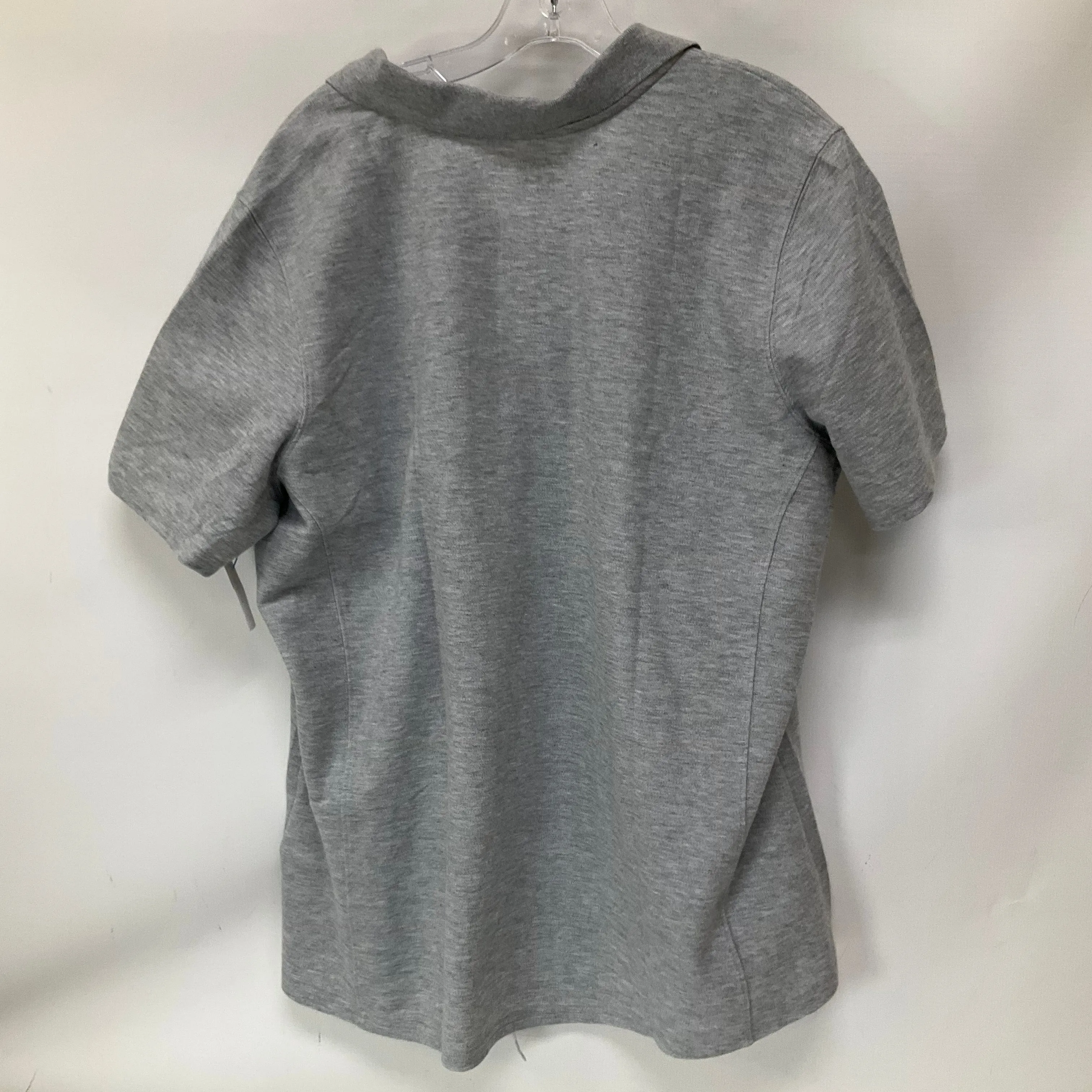 Top Short Sleeve By Carhartt In Grey, Size: 1x