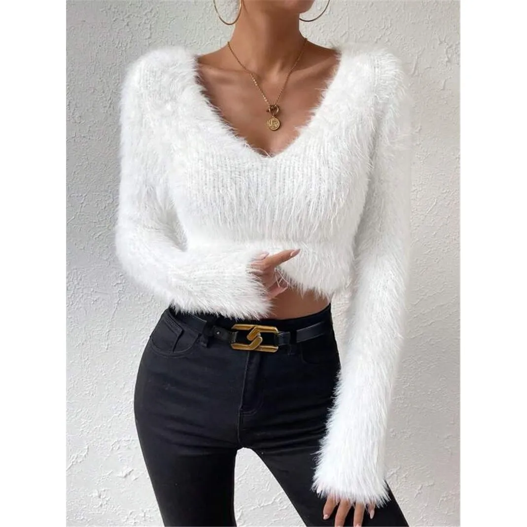 V-neck Slim Plush Short Sweater