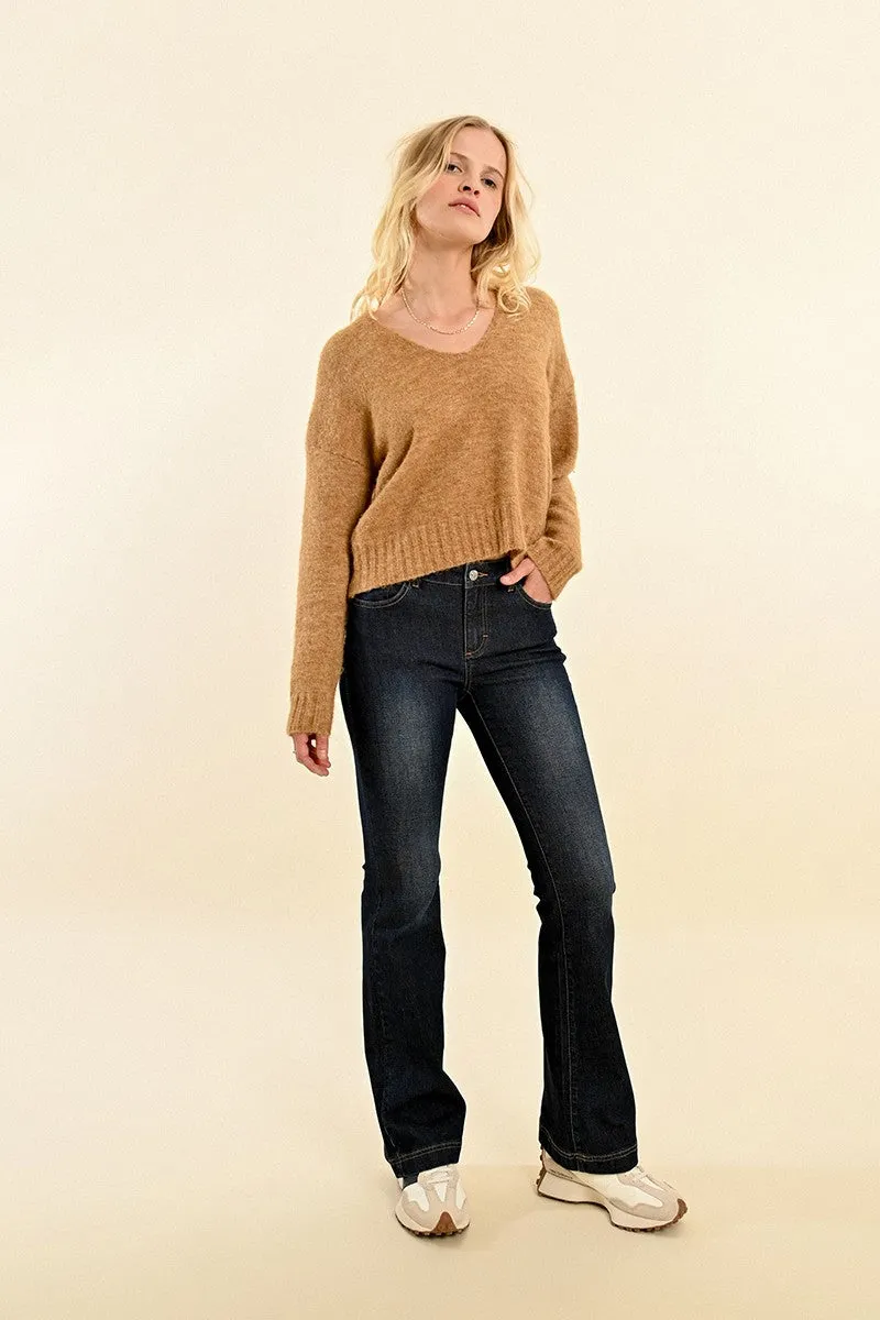 V-NECK SWEATER