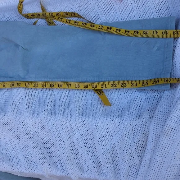 Vineyard Vines aqua Corduroy kick Flare Jeans 33