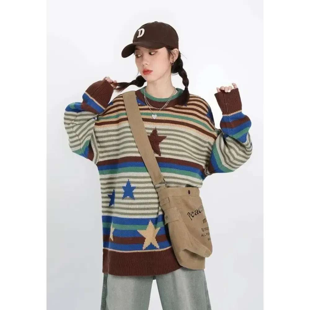 Vintage Aesthetic Knit Sweater with Charming Star Print