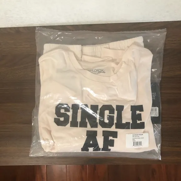 Wildfox Single AF Pajamas Cream &amp; Black Large
