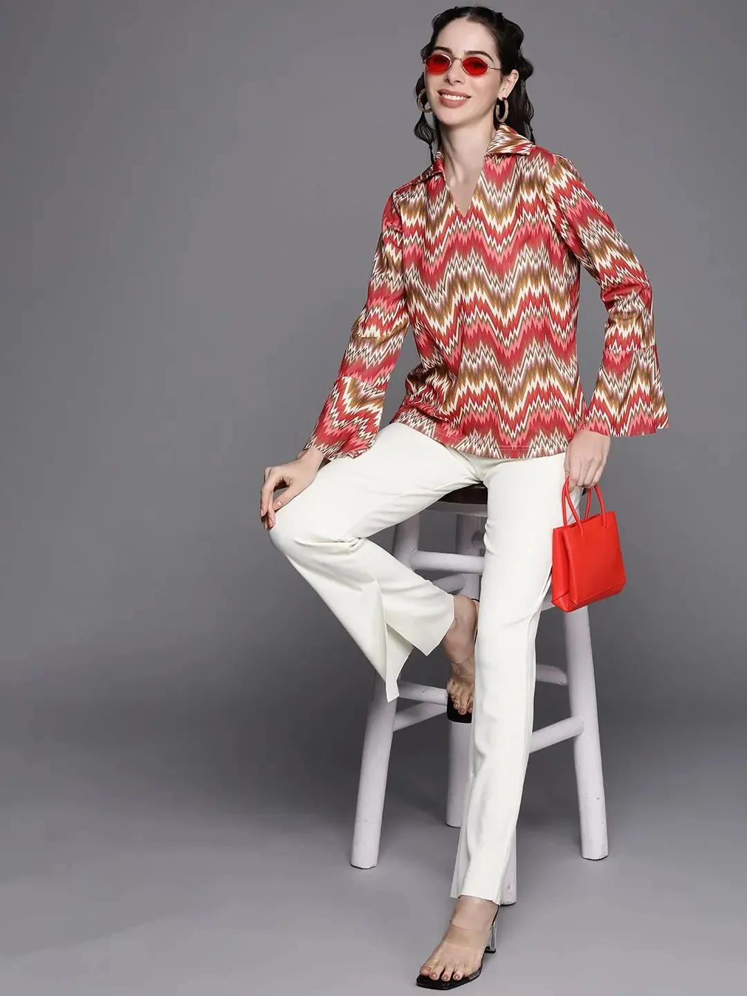 Women Rust Chevron Bell Sleeves Collar Top